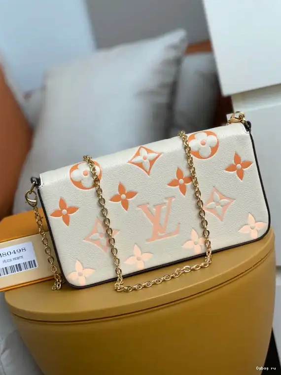 VUITTON FÉLICIE LOUIS POCHETTE 0614